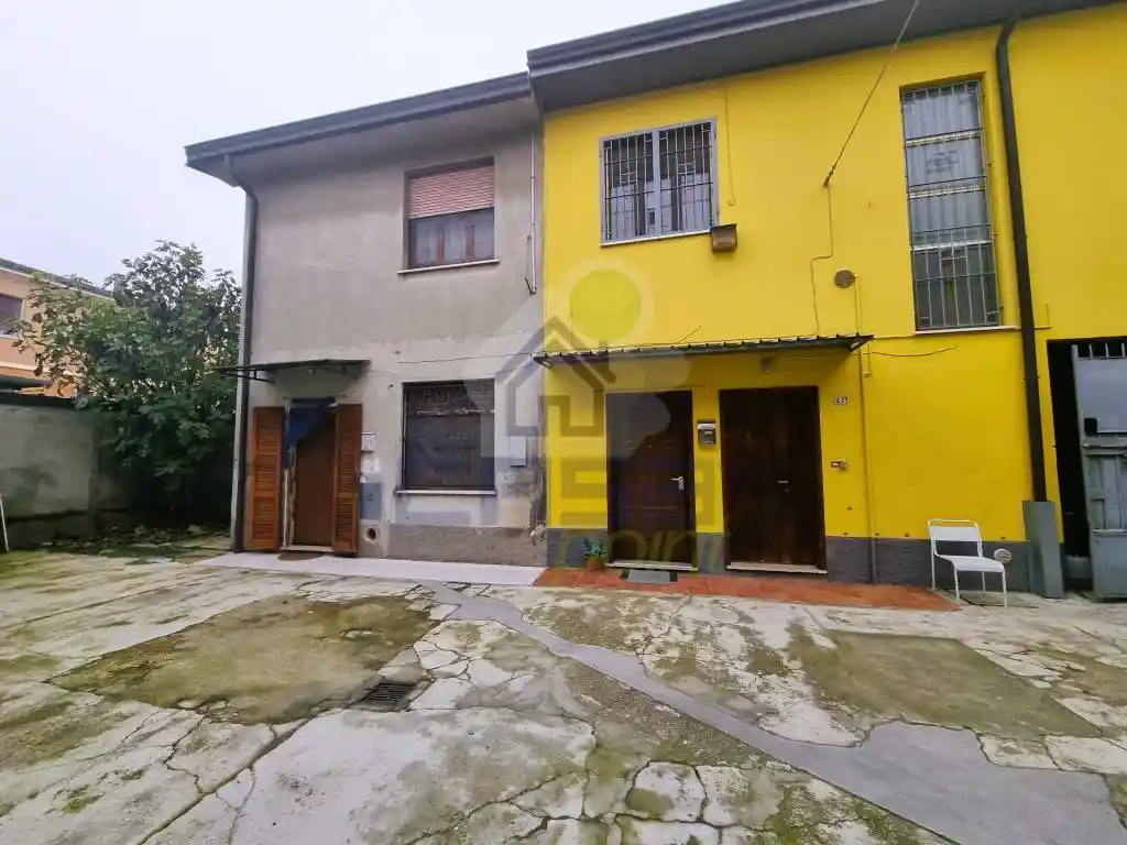 Casa indipendente in vendita a Somaglia