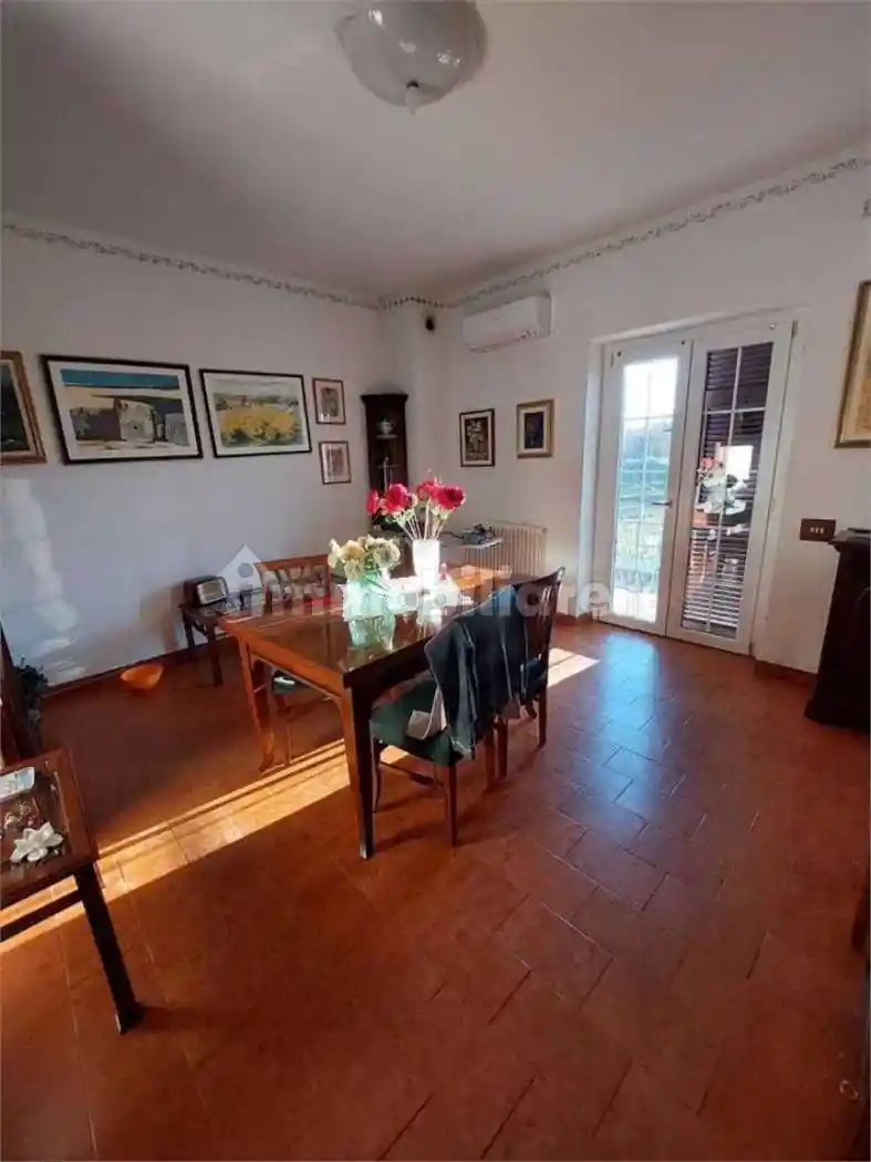 Casa indipendente in vendita a Castelnuovo Magra