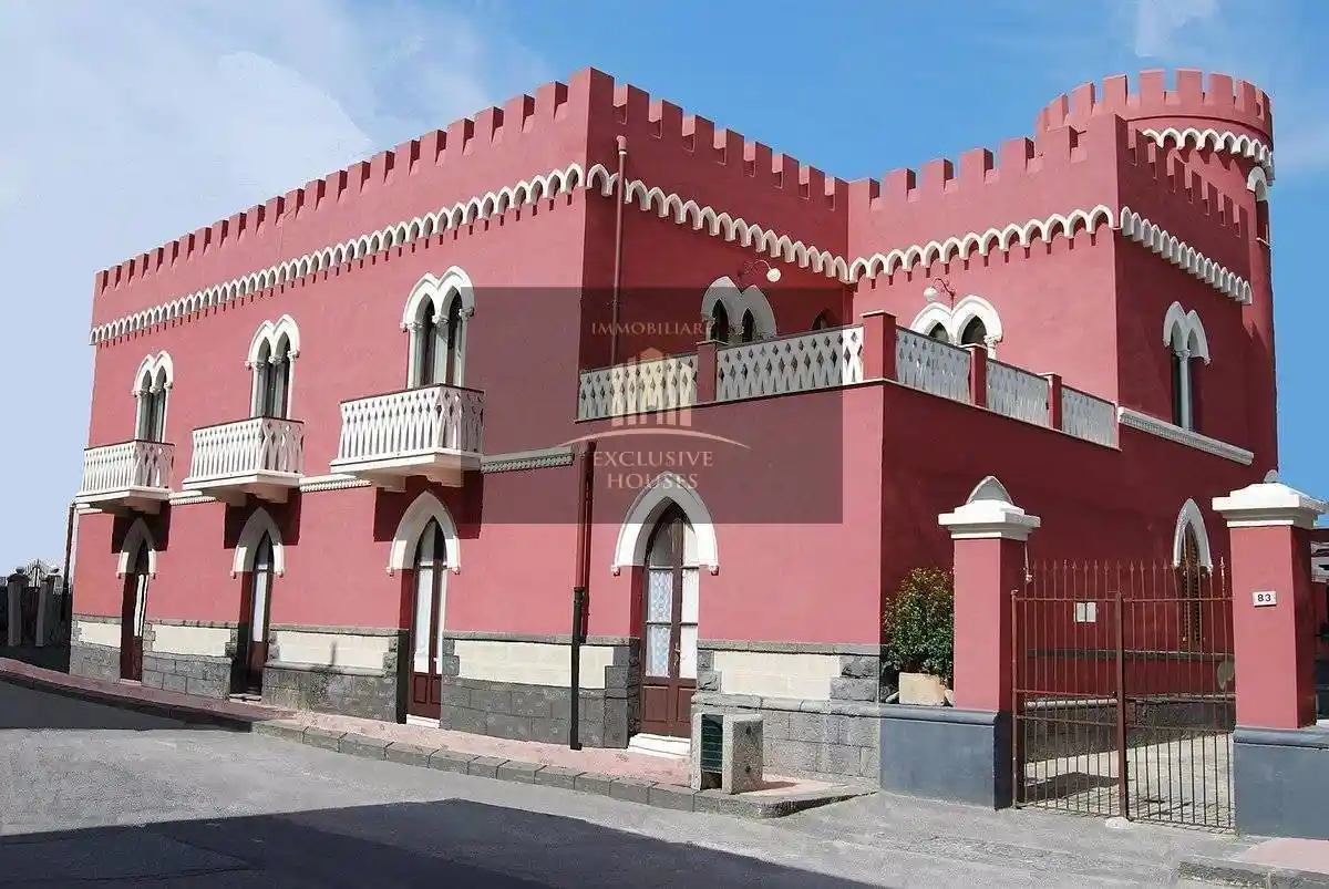 Villa in vendita a Letojanni