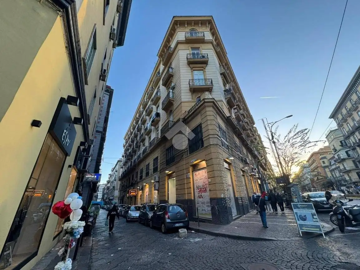 Appartamento in vendita a Napoli