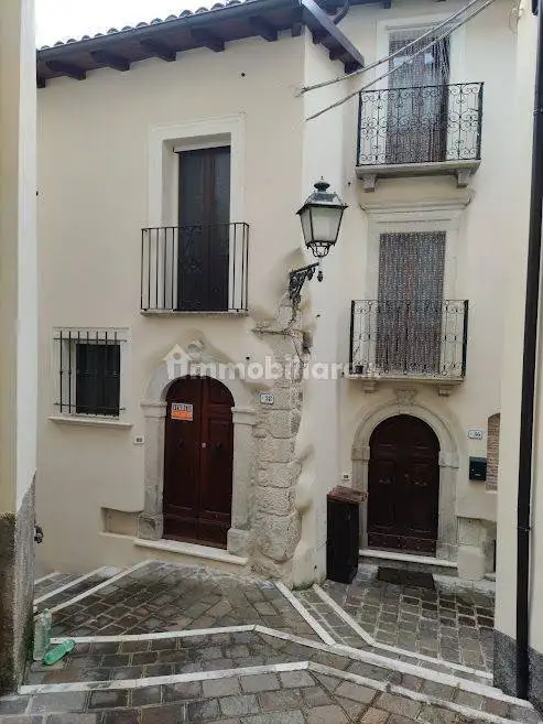 Casa indipendente in vendita a Anversa degli Abruzzi