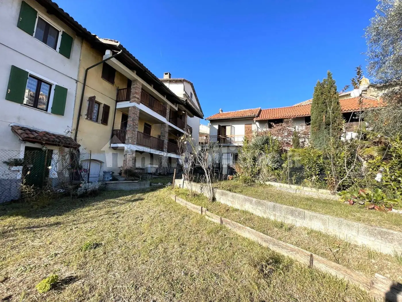Casa indipendente in vendita a Albugnano