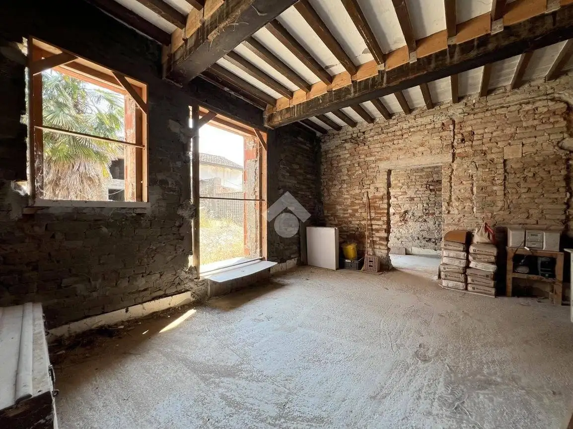 Casa indipendente in vendita a Calvatone