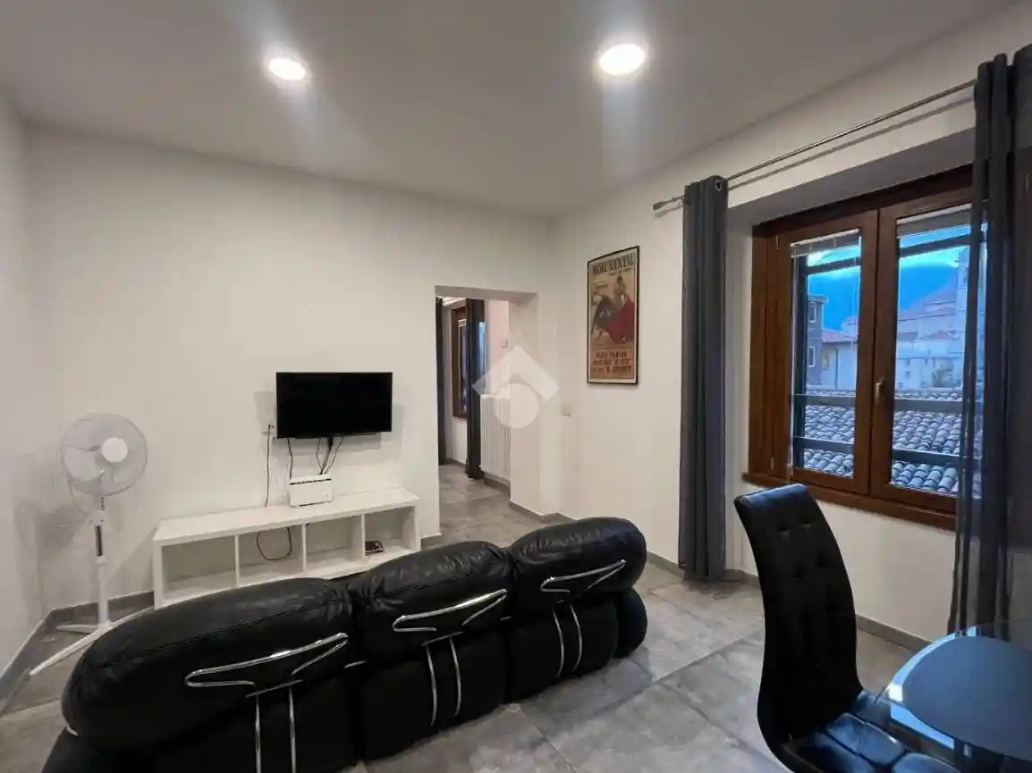 Bilocale via dei Partigiani 82, San Giovanni, Lecco - foto 4