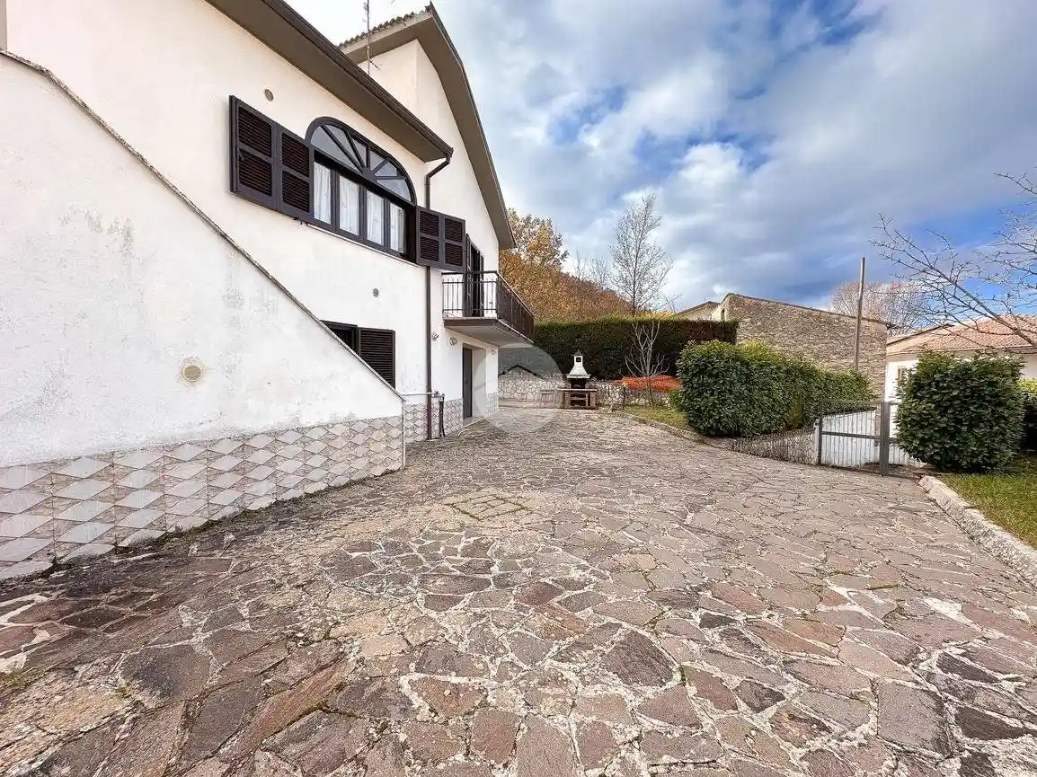 Villa bifamiliare via Roio 43, Genzano - Sassa, L'Aquila - foto 2