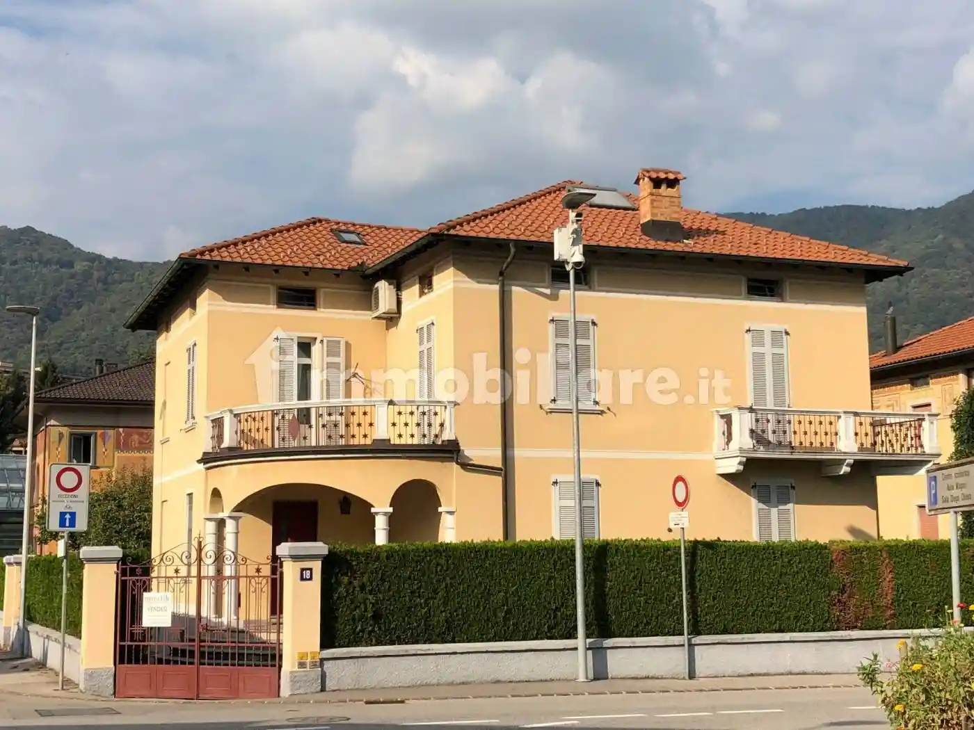 Villa in vendita a Como