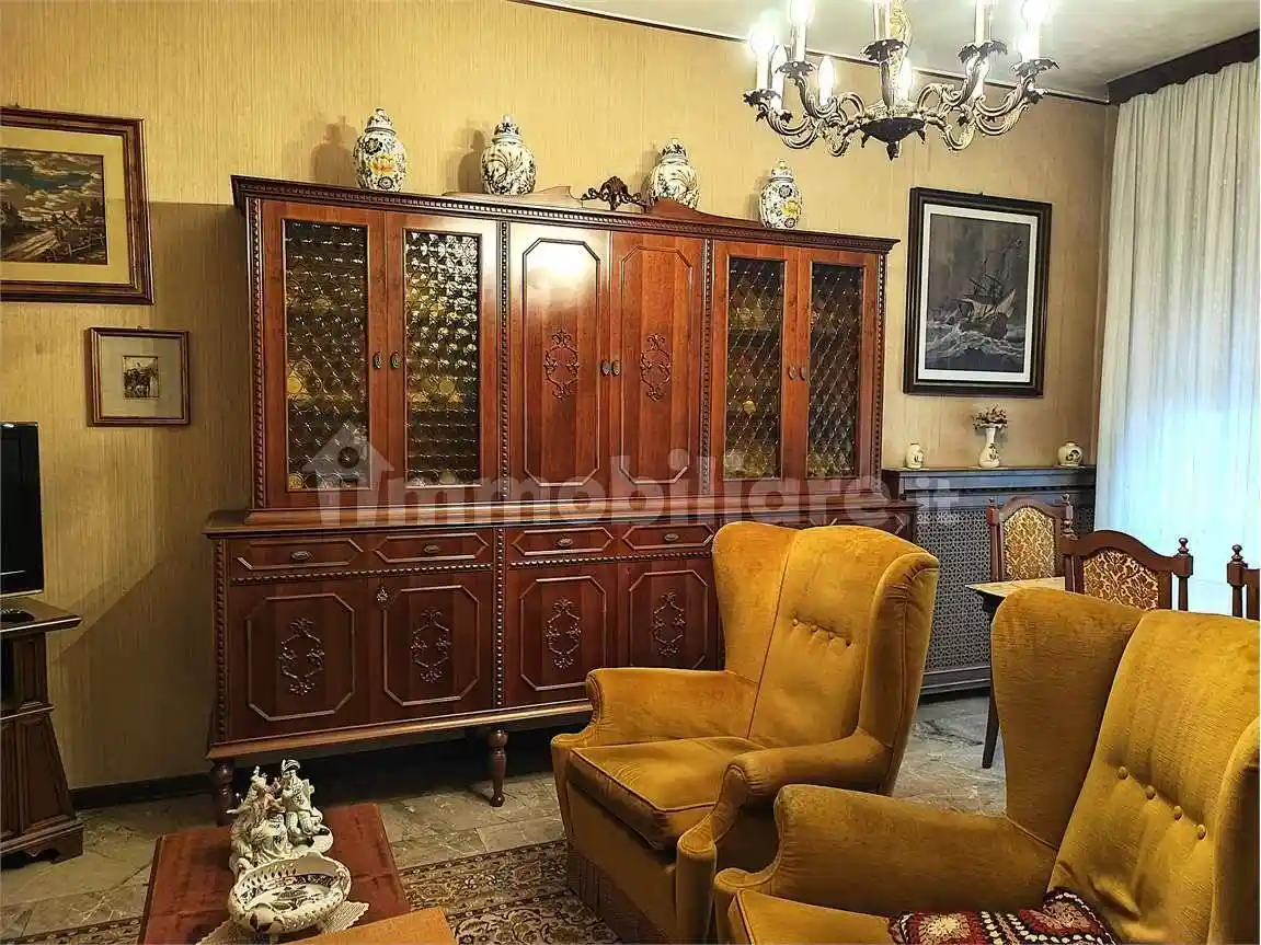 Appartamento in vendita a Varese