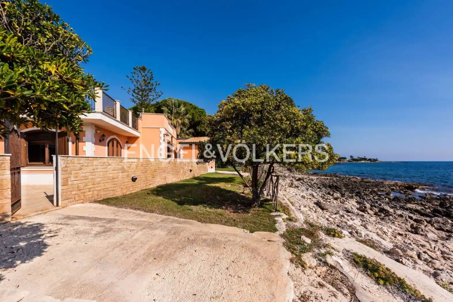 Villa in vendita a Siracusa