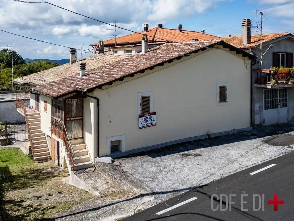 Rustico - Casale in vendita a Morro Reatino