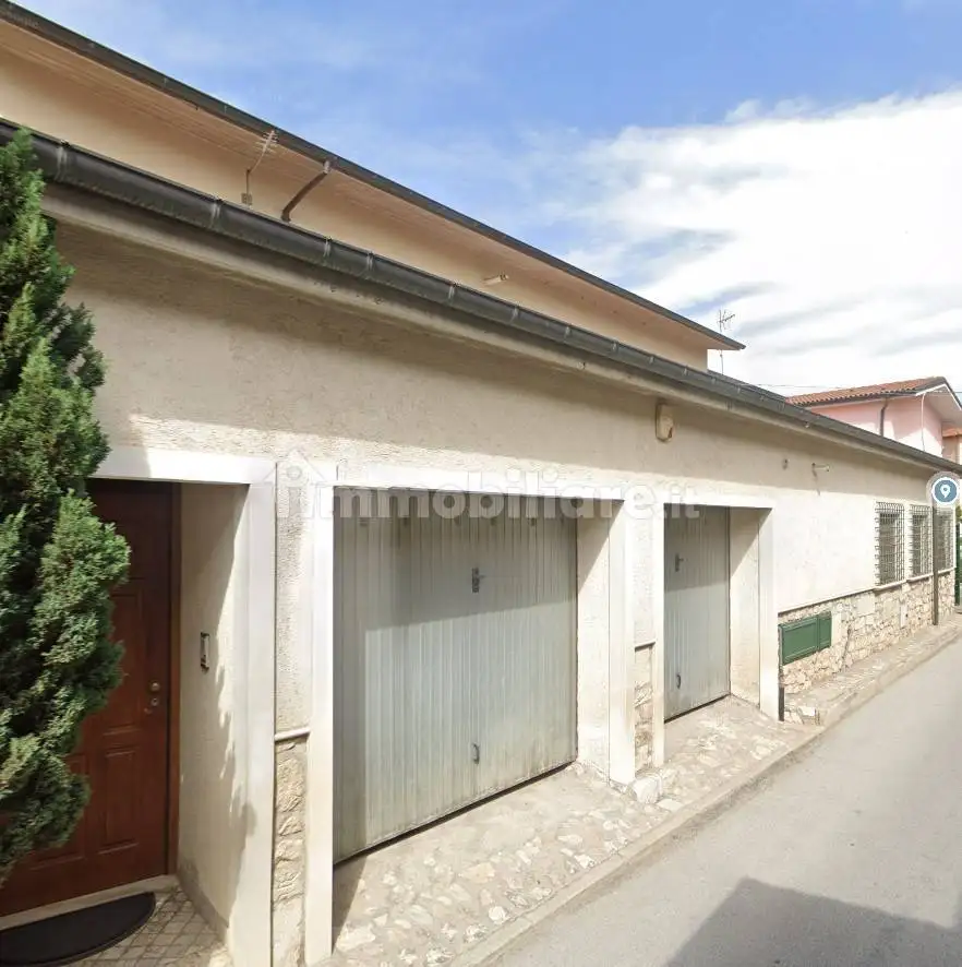 Appartamento in vendita a Scoppito