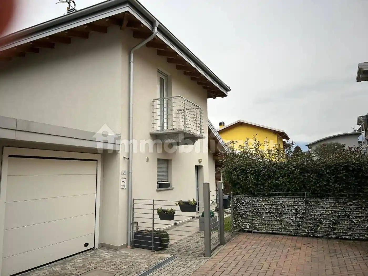 Villa in vendita a Colico