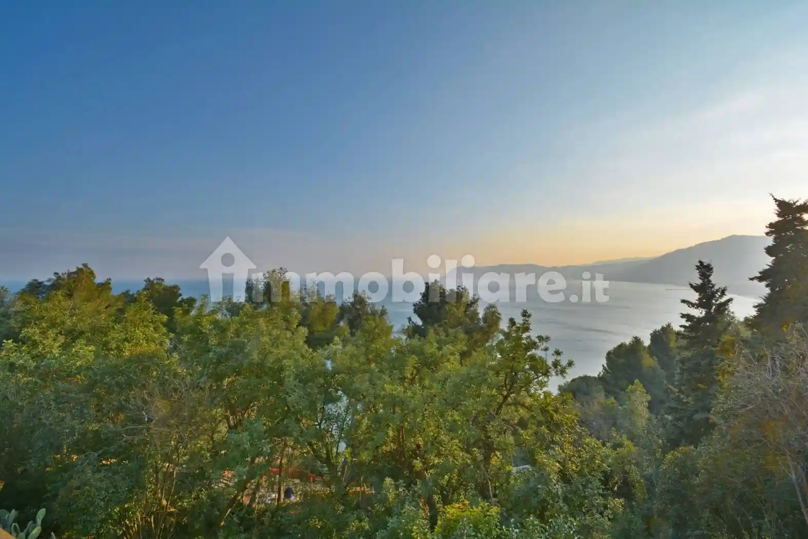 Appartamento in vendita a Alassio