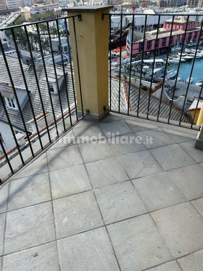 Appartamento in affitto a Genova