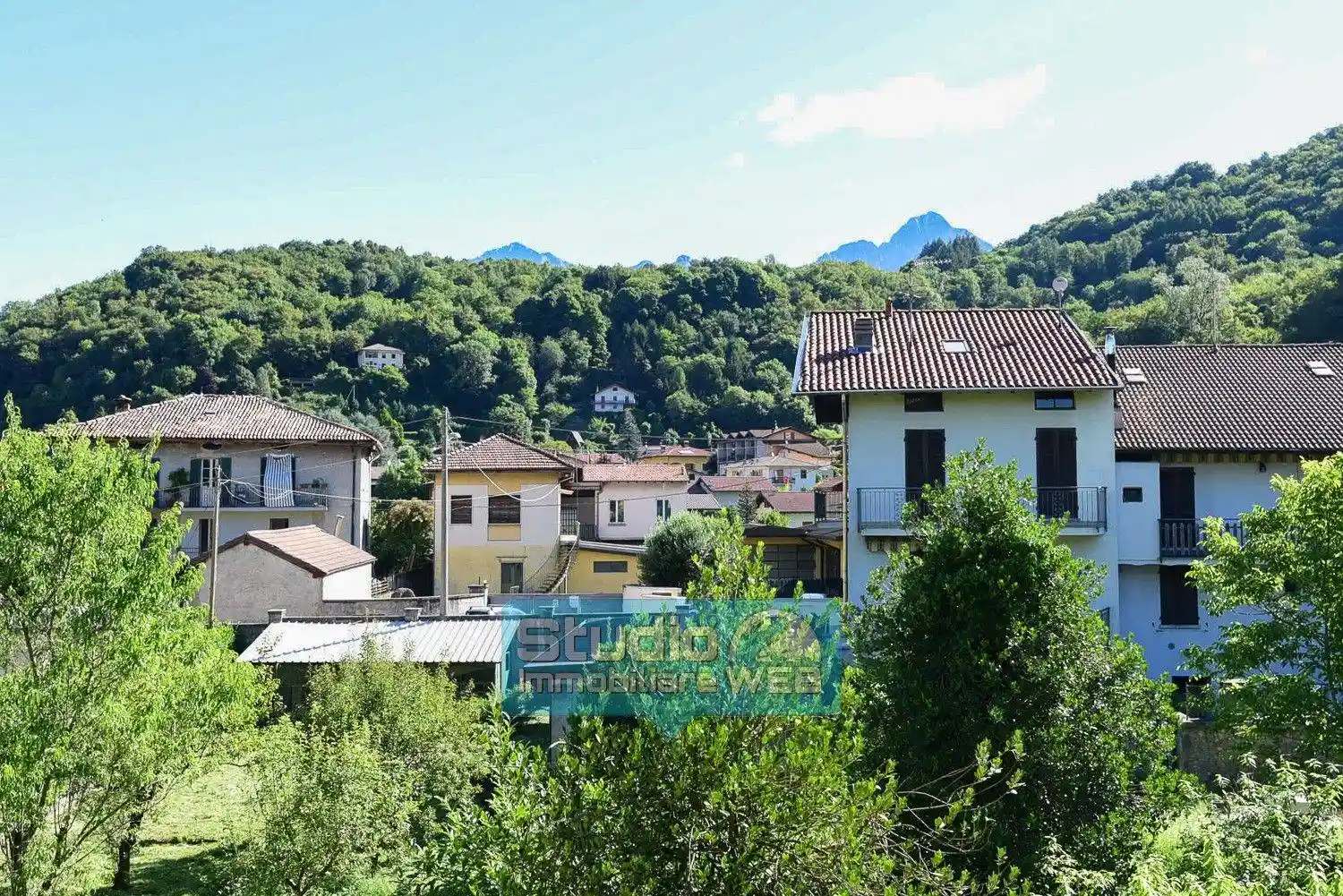Casa indipendente in vendita a Valbrona