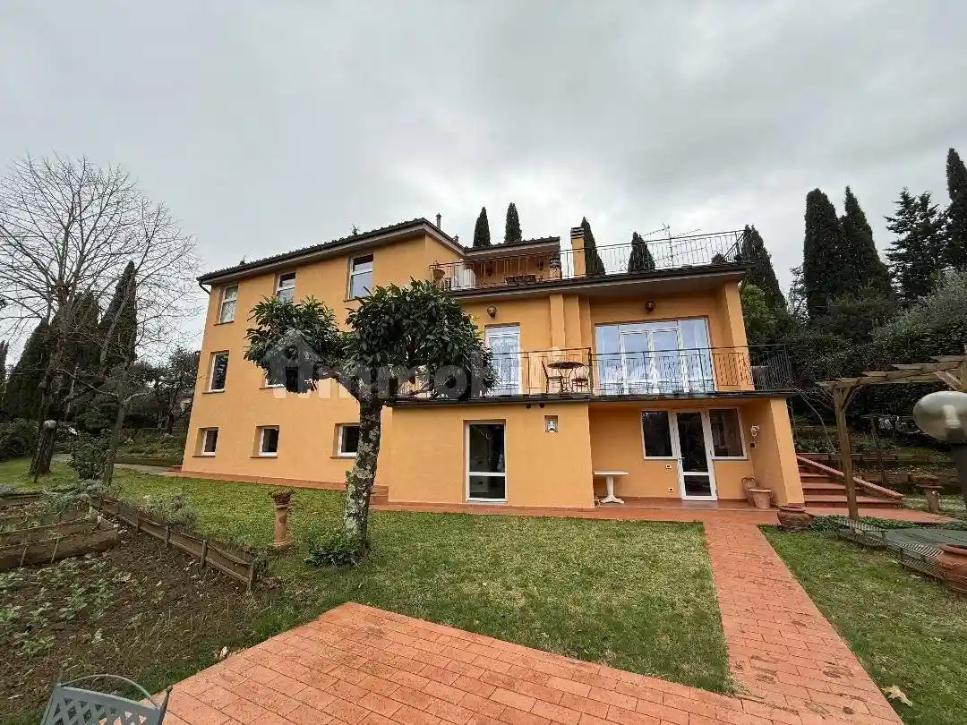 Villa in vendita a San Casciano in Val di Pesa