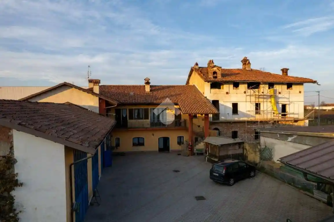 Casa indipendente in vendita a Verzuolo