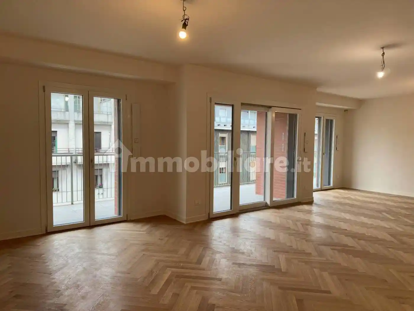 Quadrilocale via Luigi Canonica 38, Arena, Milano - foto 5