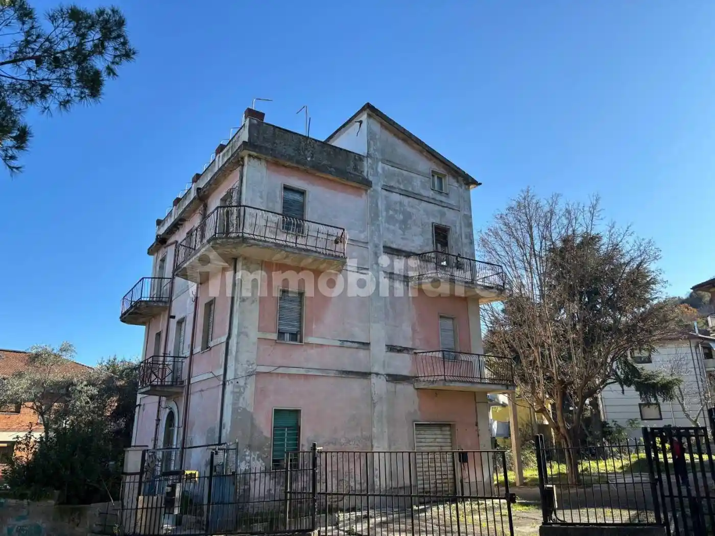 Casa indipendente in vendita a Ascoli Piceno