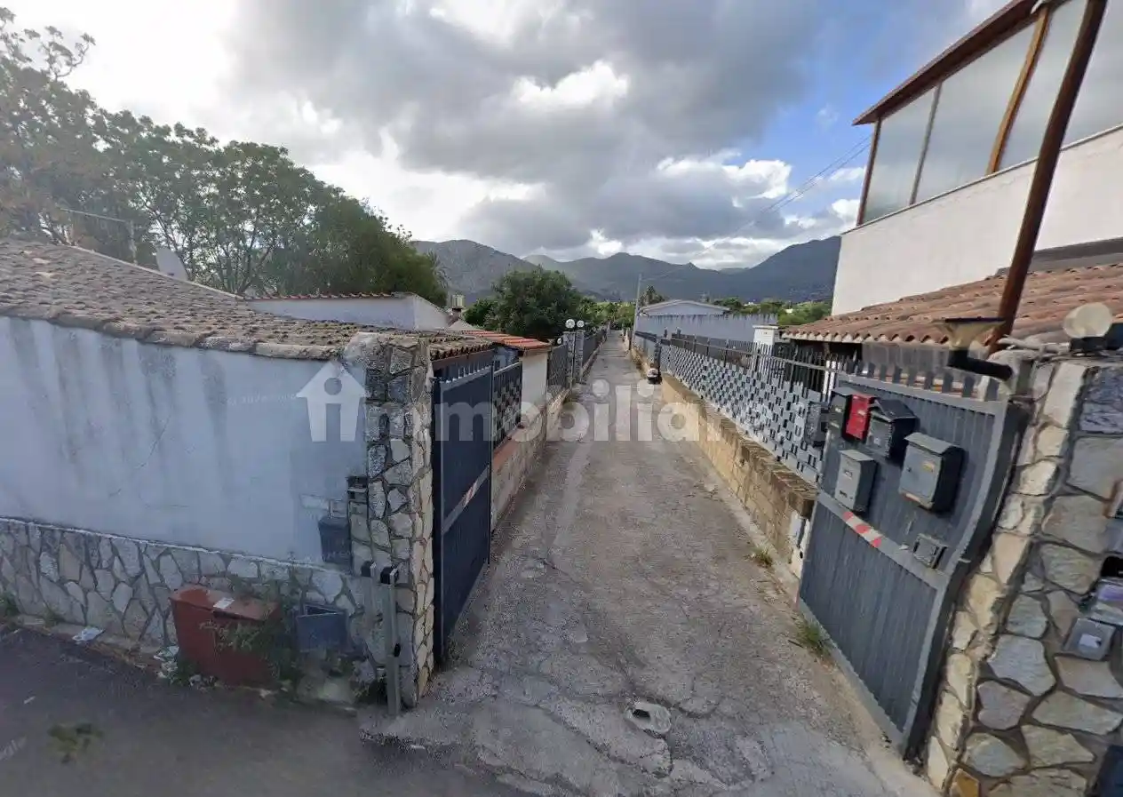 Casa indipendente in vendita a Carini