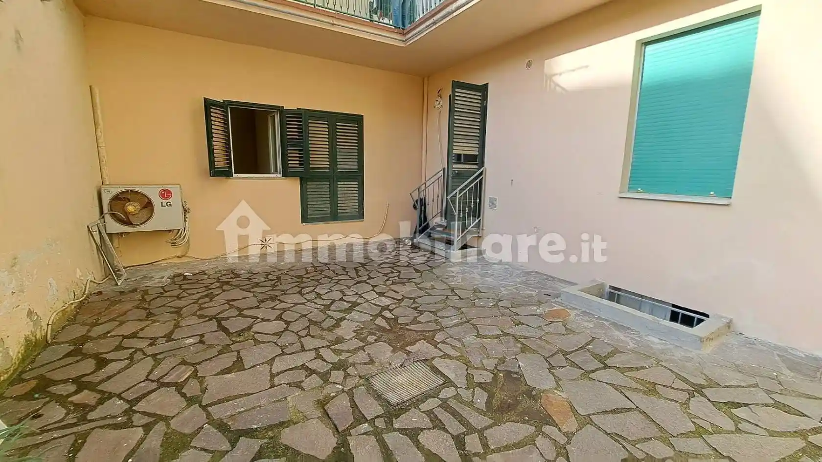 Appartamento in vendita a Rosignano Marittimo