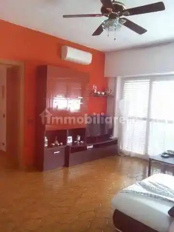 Appartamento in vendita a Garbagnate Milanese