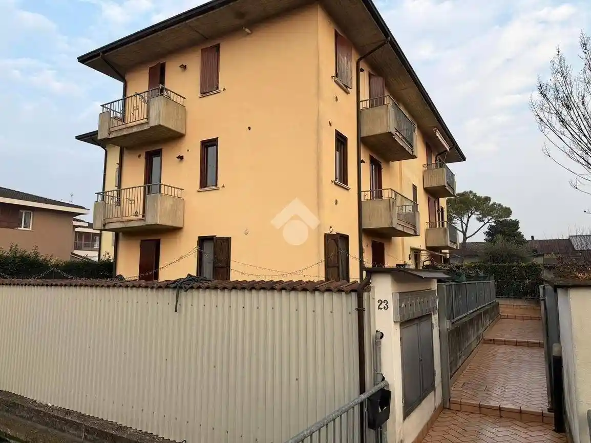 Appartamento in vendita a Leno