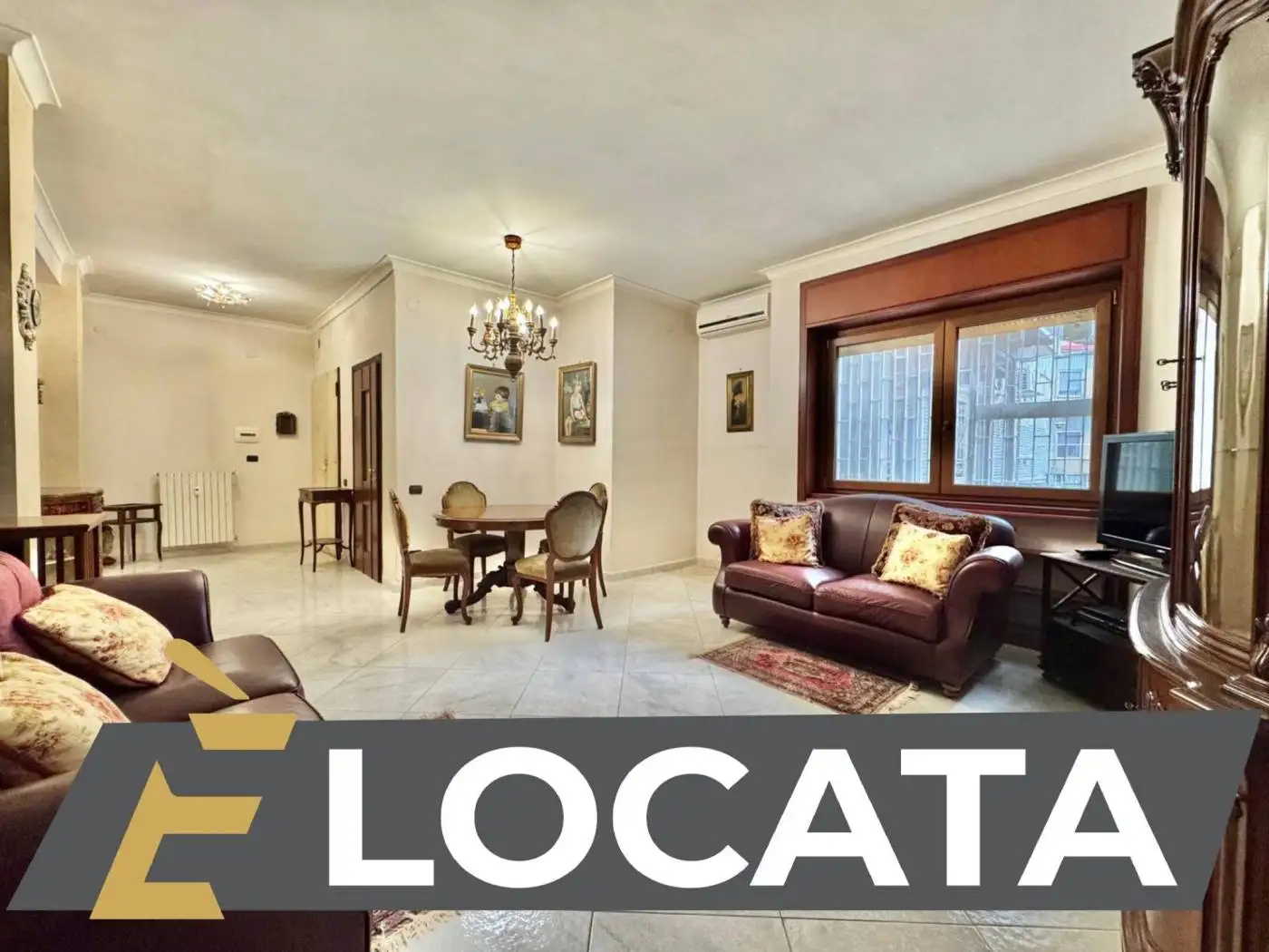 Appartamento in affitto a Napoli