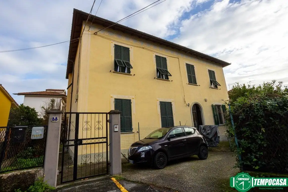 Villa in vendita a La Spezia