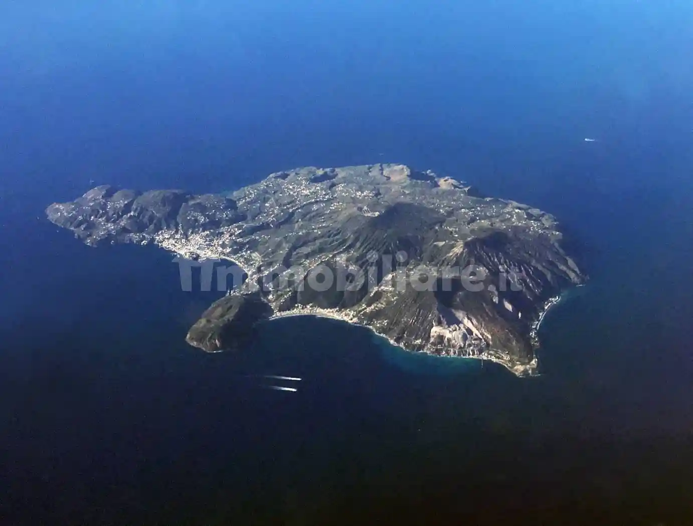Palazzo - Edificio in vendita a Lipari