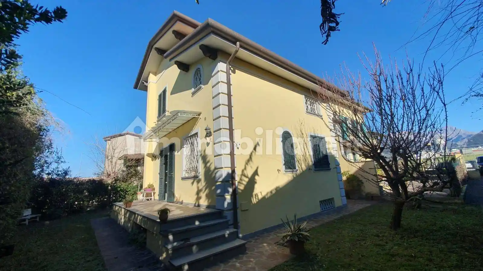 Villa in vendita a Seravezza