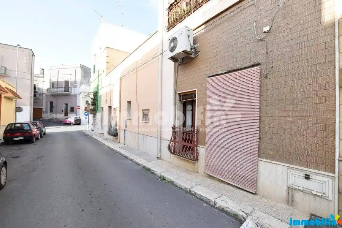 Appartamento in vendita a Oria