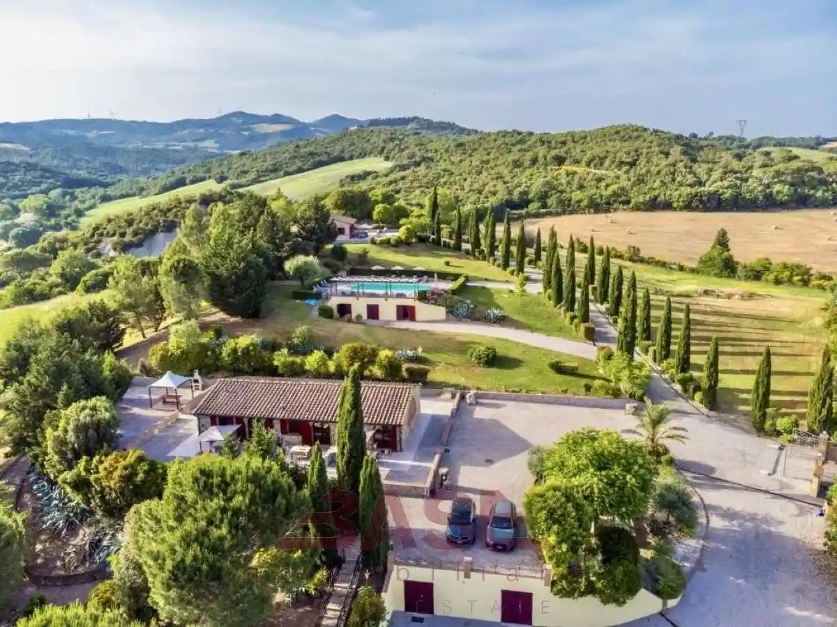 Rustico - Casale in vendita a Montecatini Val di Cecina