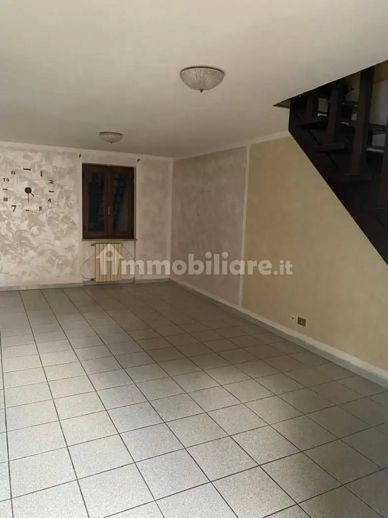 Terratetto unifamiliare via Felice Cavallotti 6, Centro, Donato - foto 4