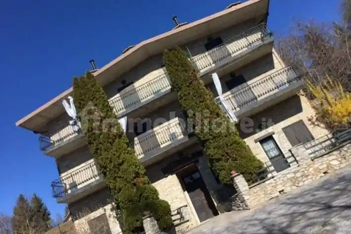 Appartamento in vendita a Roburent