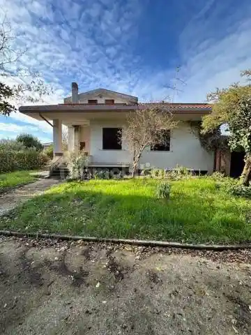 Villa bifamiliare via Sodine, Cerreto, Frosinone - foto 2