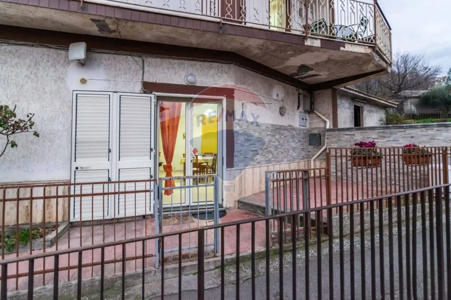 Quadrilocale viale aldo moro 75, Maletto - foto 3