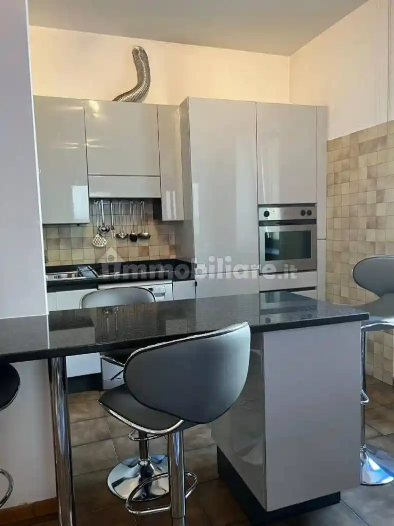 Appartamento via Francesco Petrarca 28, Semicentro, Trento - foto 4