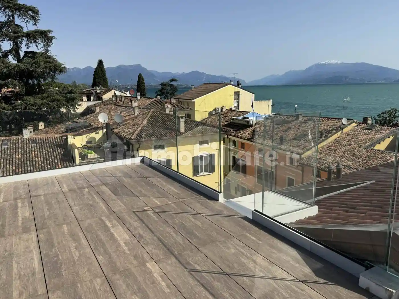 Appartamento in vendita a Desenzano del Garda