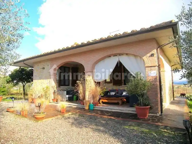 Casa indipendente in vendita a Montepulciano