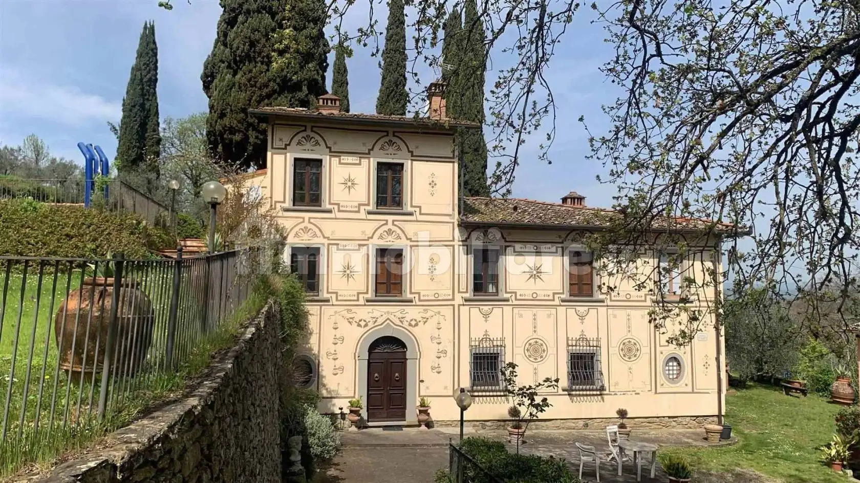 Villa in vendita a Arezzo