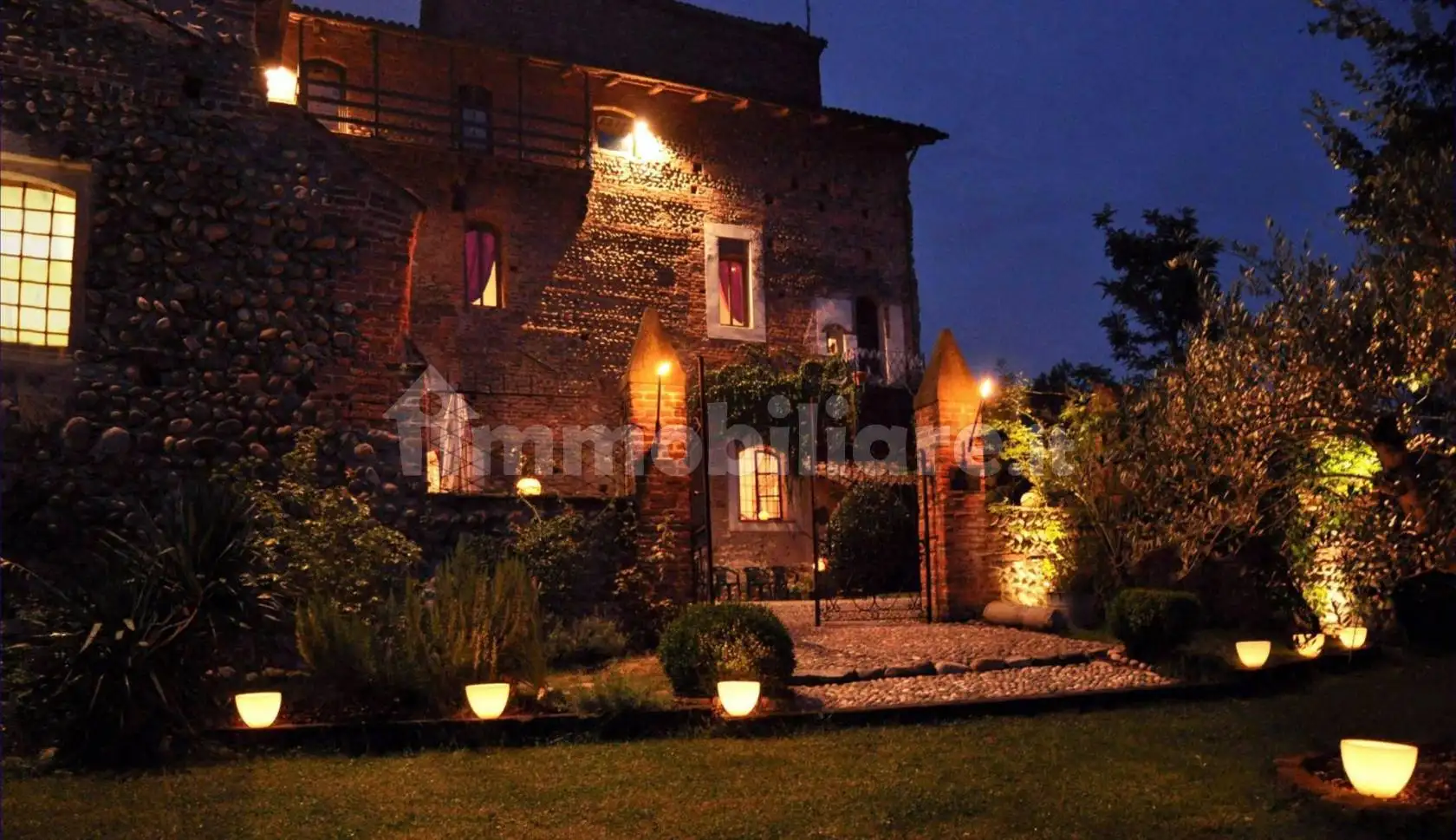 Palazzo - Edificio in Vendita - foto 5