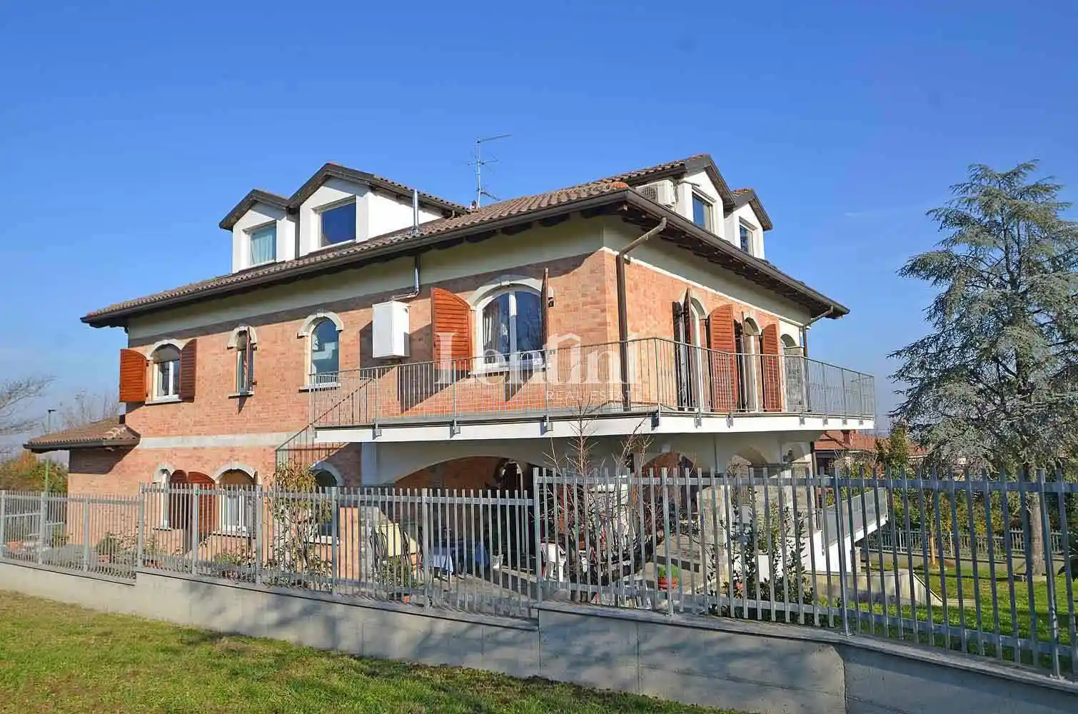 Villa bifamiliare via Fratelli Sosso 82, Ronzone, Salita Sant'Anna, Casale Monferrato - foto 4