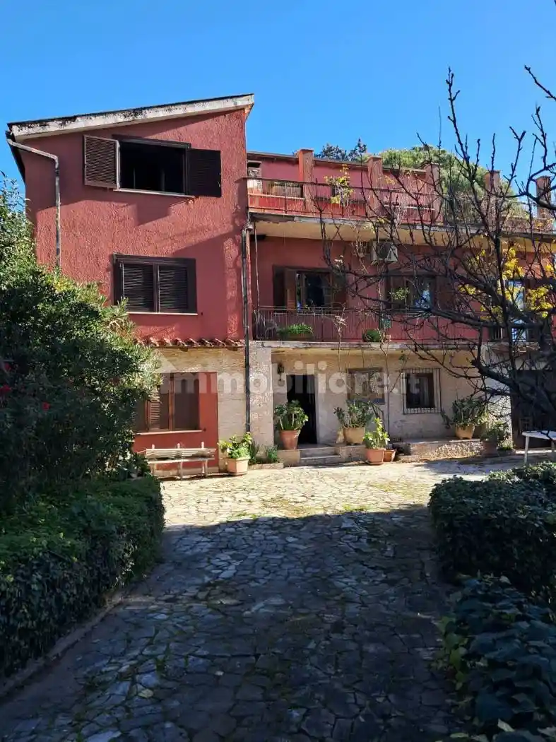 Villa in vendita a Mentana