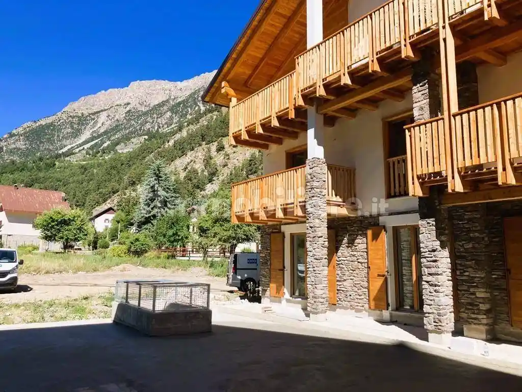 Appartamento in vendita a Cesana Torinese