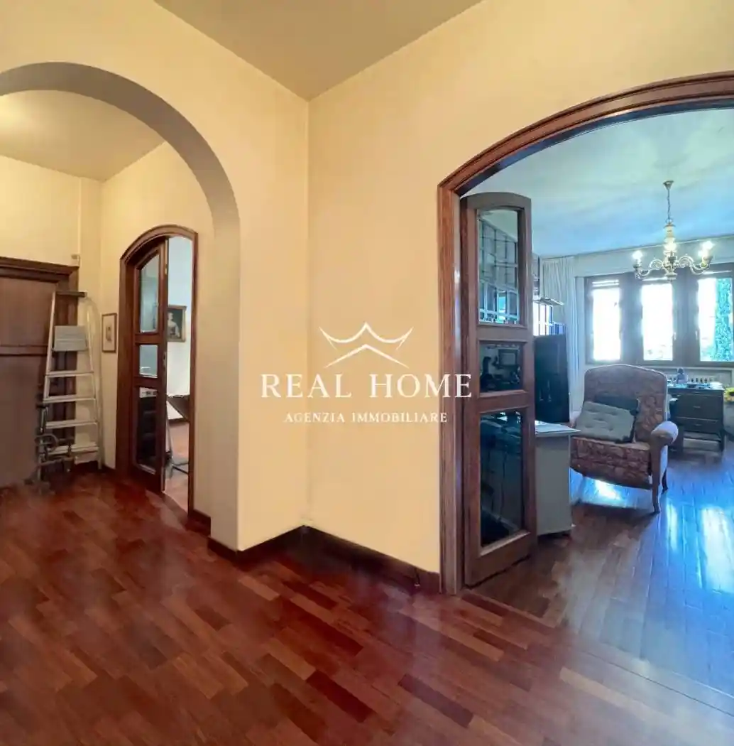 Appartamento in vendita a Prato