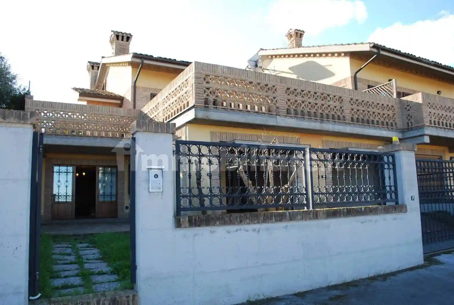 Villetta a schiera - foto 2