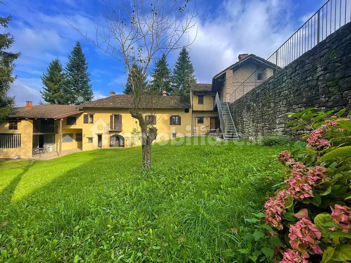 Rustico - Casale in vendita a San Benedetto Belbo