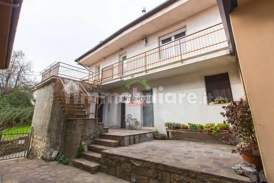 Villetta a schiera in vendita a Frisanco