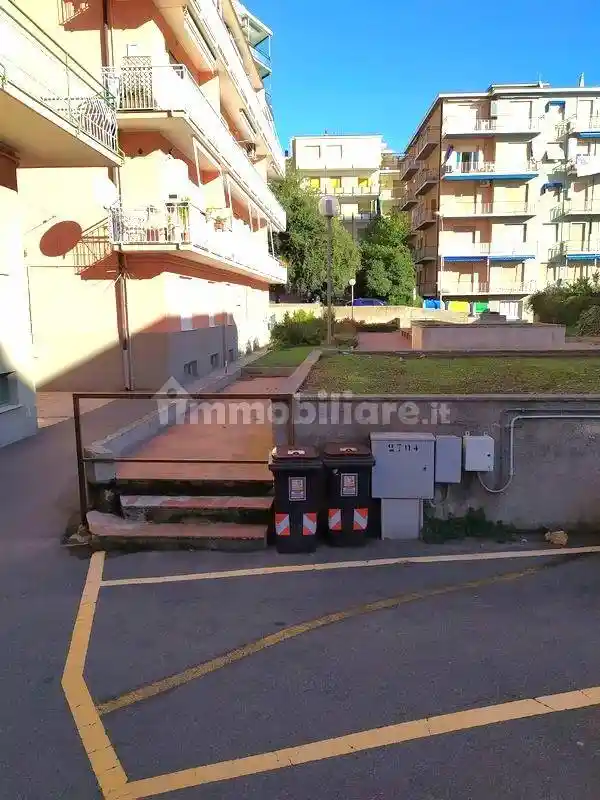 Appartamento in affitto a Spotorno