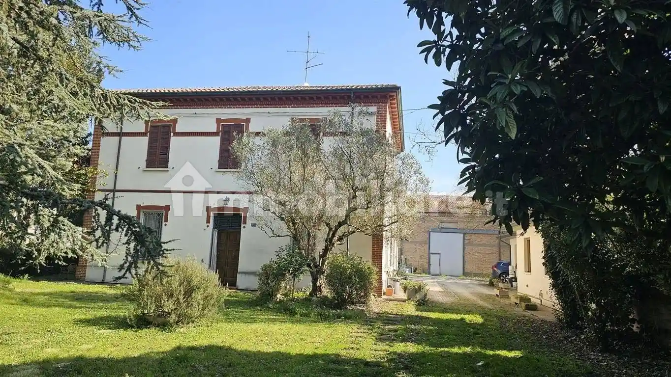 Casa indipendente in vendita a Ravenna